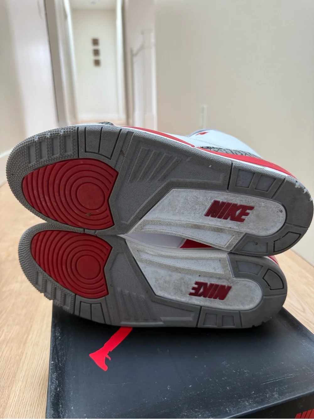 Nike Men’s Air Jordan 3 Retro White / Fire Red - Black - Size 11